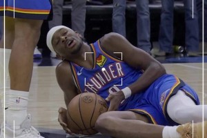 那里的足球很纯粹！世青赛冠军摩洛哥回国，球迷一片欢乐海洋